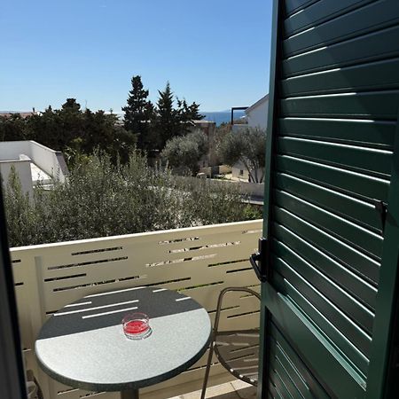 Apartmani Lovren Novaglia Esterno foto