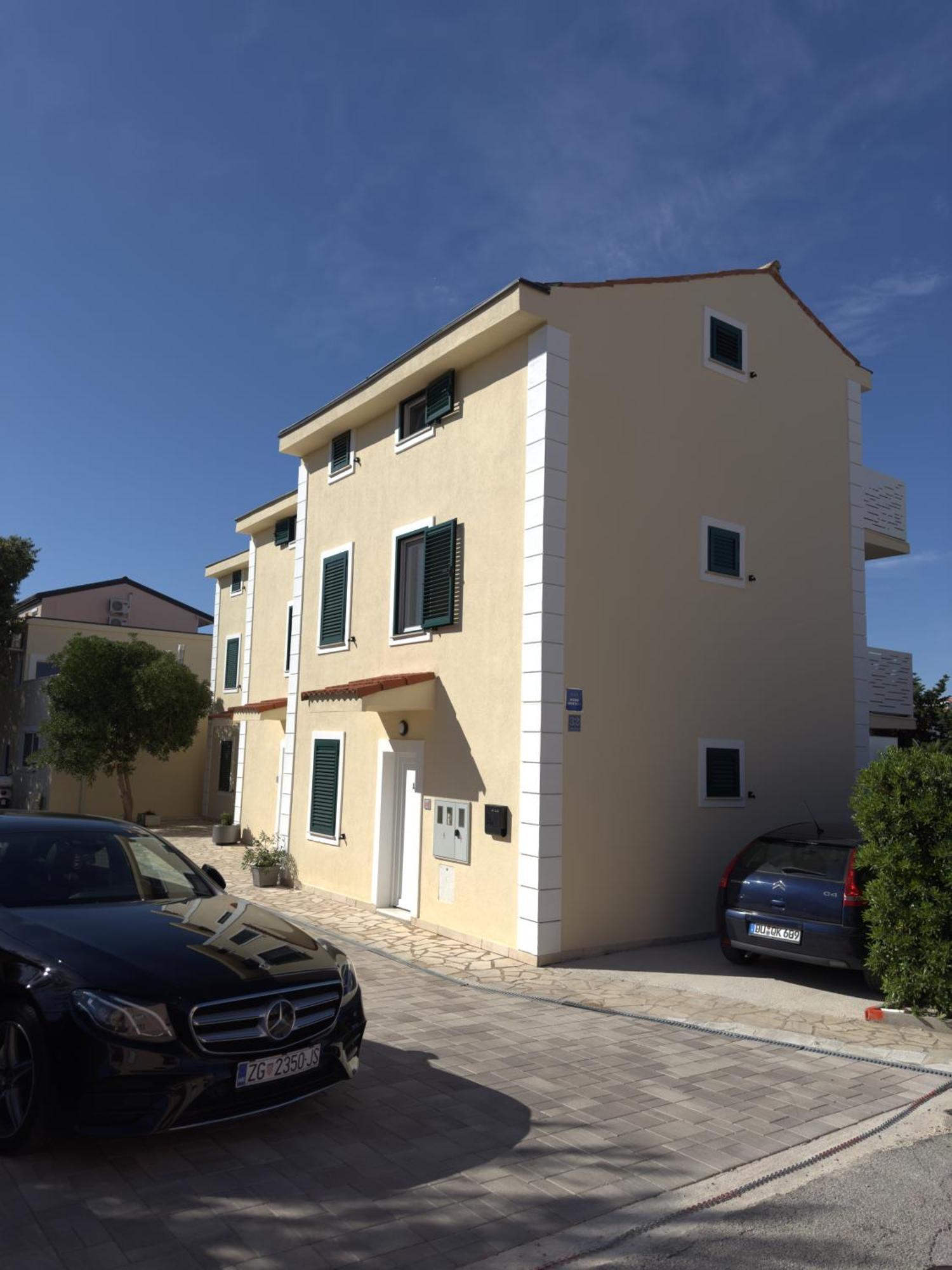 Apartmani Lovren Novaglia Esterno foto